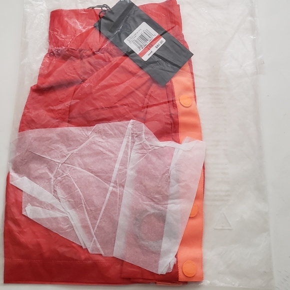 Puma x Fenty Rihanna Tearaway Mini Short - Picture 7 of 7